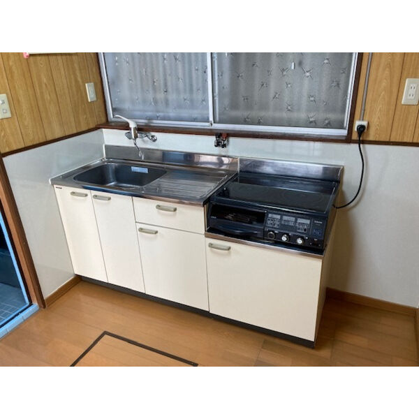 玉串元町1丁目貸家 室内写真1
