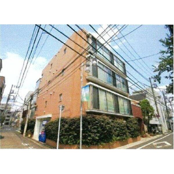 ラグジュアリーアパートメント若林CQ