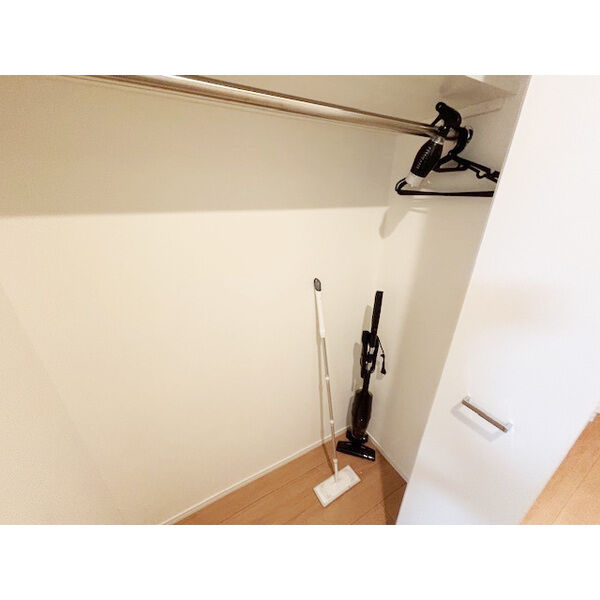 LEXE綾瀬 室内写真4