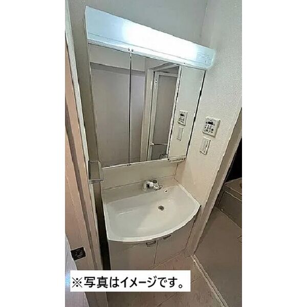 Rising Place 浅草四番館 室内写真3
