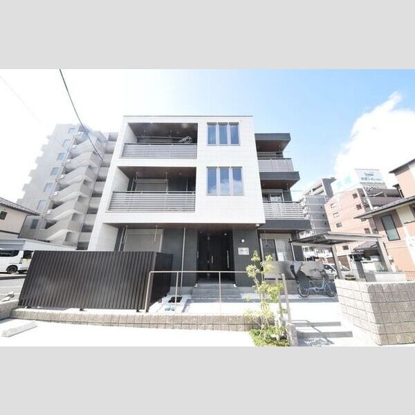 ステラルーチェ 建物画像