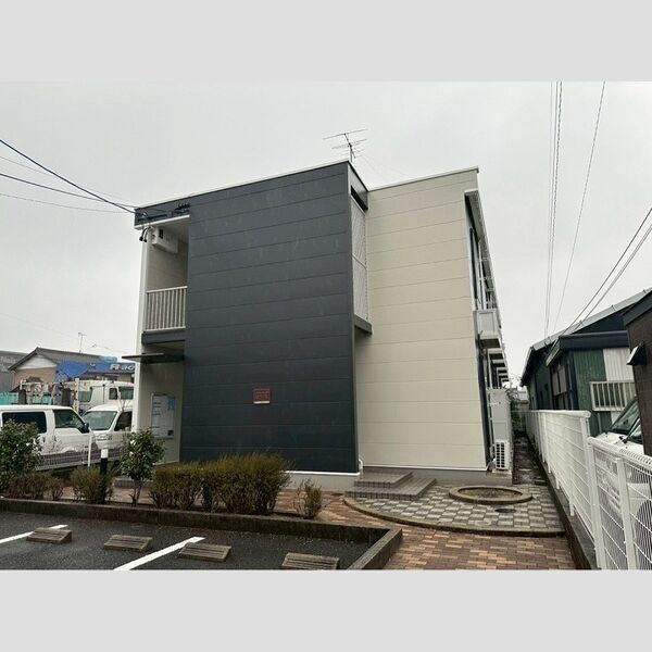 レオパレスタチバナ 建物画像