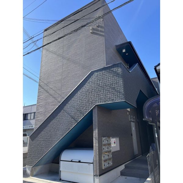 cloud House