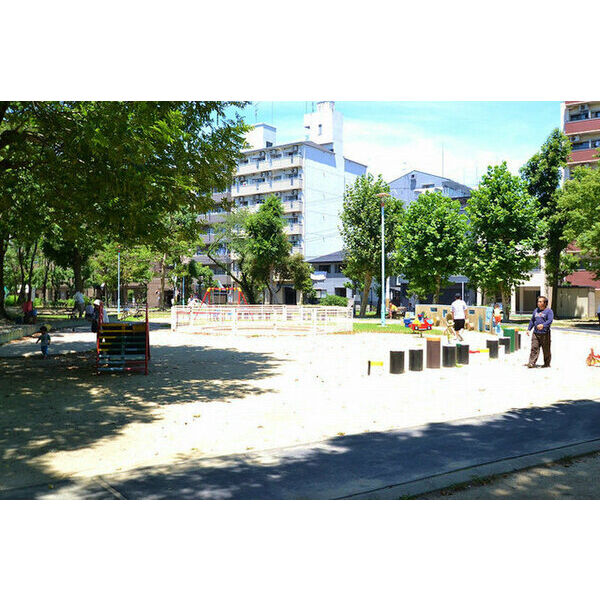 LUXENA新大阪 室内写真1