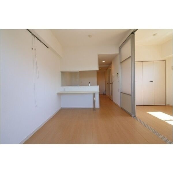 CHARMANT AVENIR 室内写真1