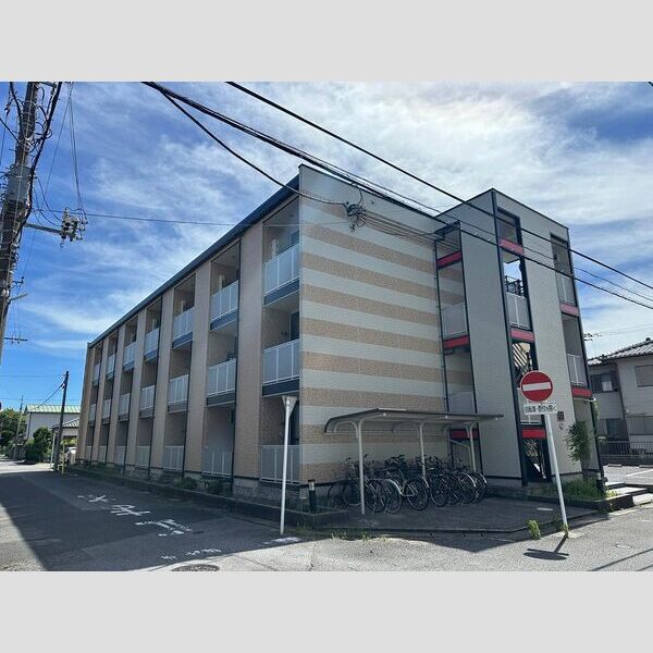 レオパレスヴェルドミール大和 建物画像