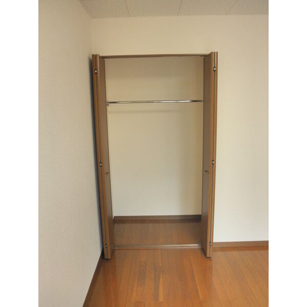 プレジール りんくう 室内写真8