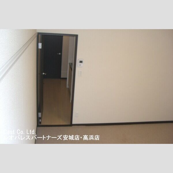 レオネクストグリーンハイツ山田 室内写真4