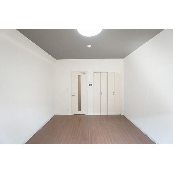 SK RESIDENCESなんば桜川WEST 室内写真9