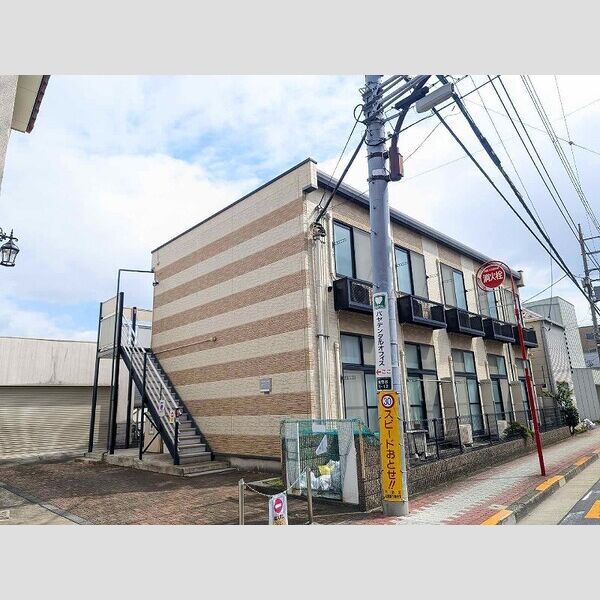 レオパレスフォンターナ