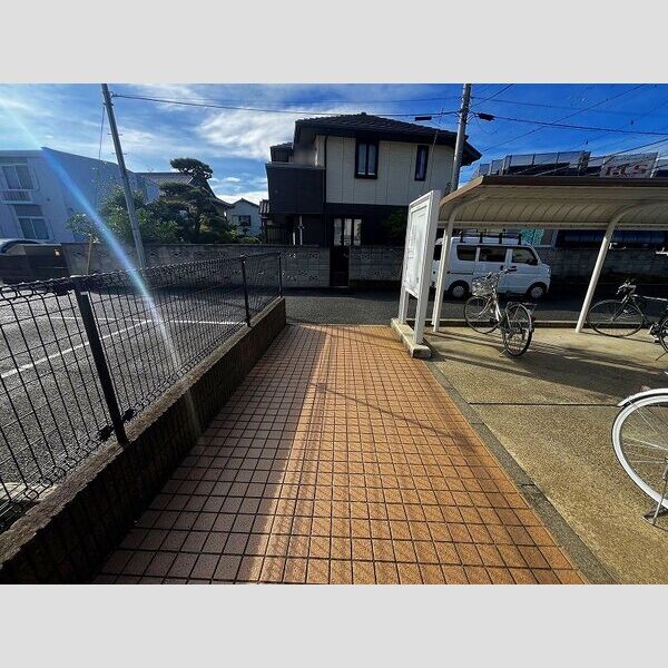 レオパレスプロテクシオン 室内写真7