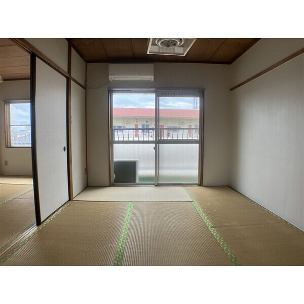 ひつじやハイツA棟 室内写真1