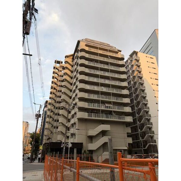 グランドメゾン靭