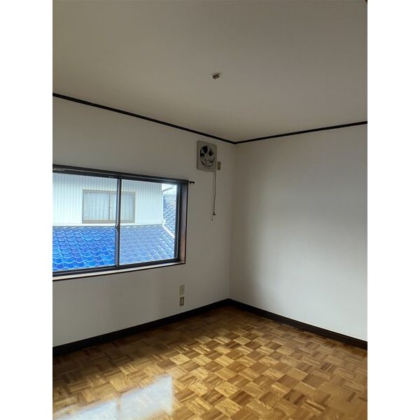 大垣浅草戸建て 室内写真10