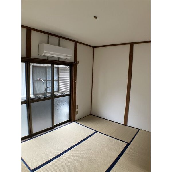 大垣浅草戸建て 室内写真1