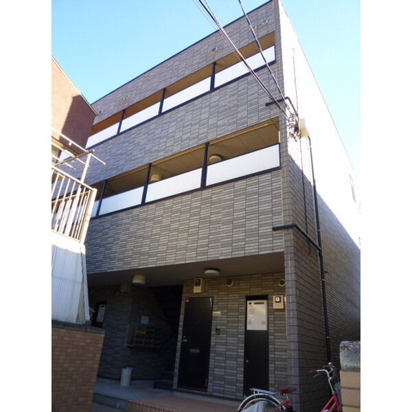 アンプルール フェール コート