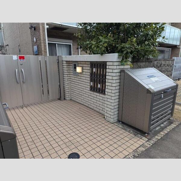 レオネクストルミニア 室内写真8