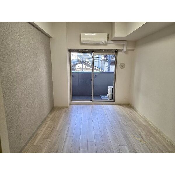 プレサンス堺筋本町センティス 室内写真1