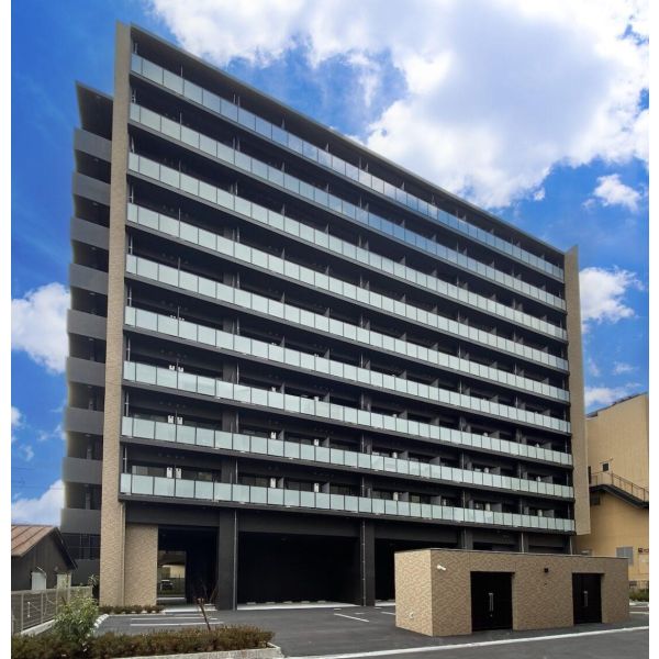 LIVIAZ OSAKA Verite