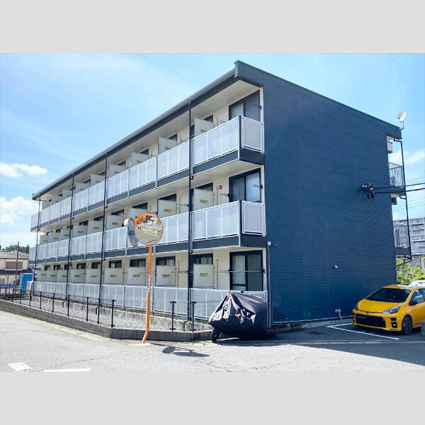 レオパレスアンジェ ブランシュ 建物画像