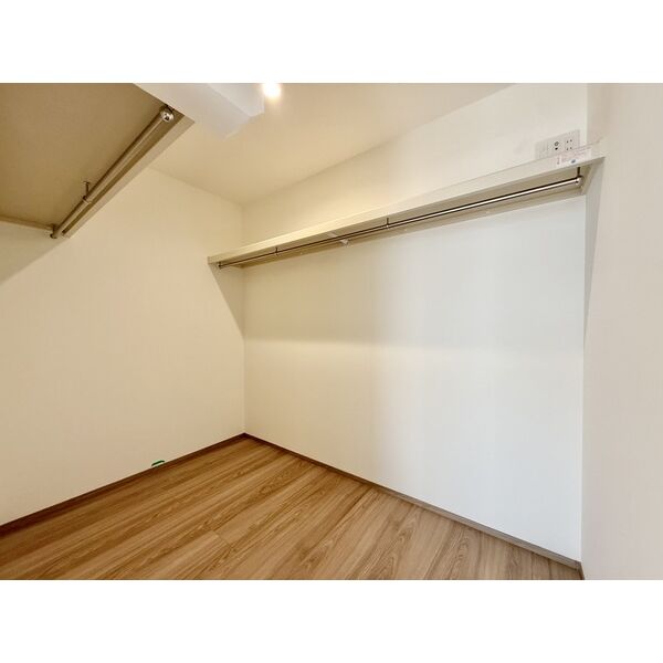 上名古屋三丁目戸建 室内写真4