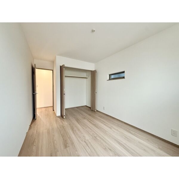 上名古屋三丁目戸建 室内写真5