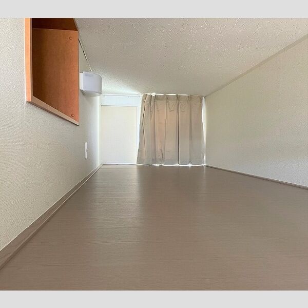 レオパレス鹿鳴館 室内写真4