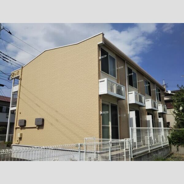 レオパレスB&W