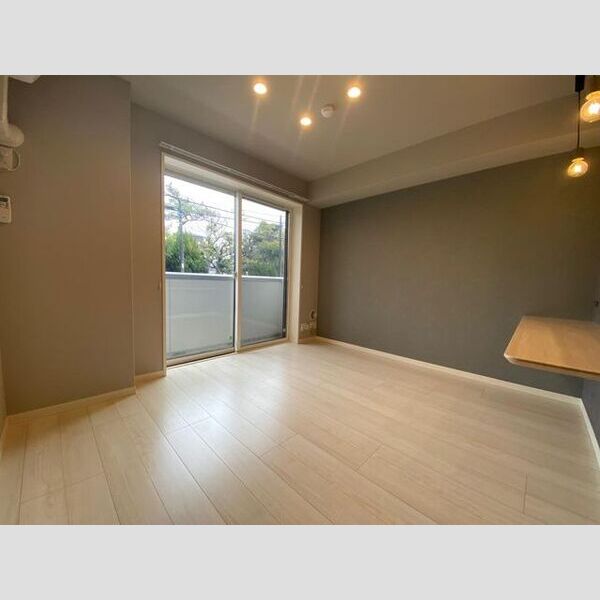 Amazing Court C 室内写真1