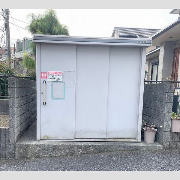 レオパレスシェソワ 室内写真4