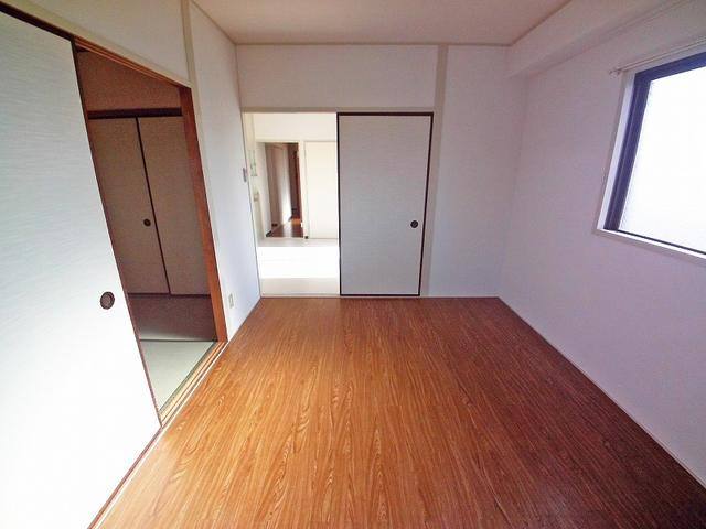 クリスタルシャトースズキ 室内写真2
