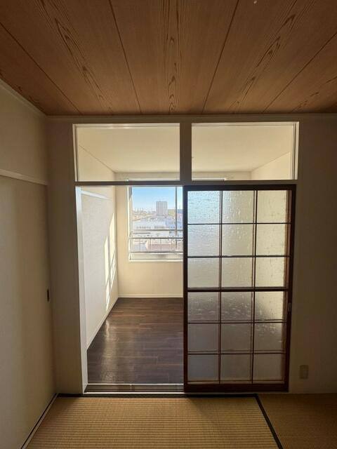 間瀬ビル 室内写真1