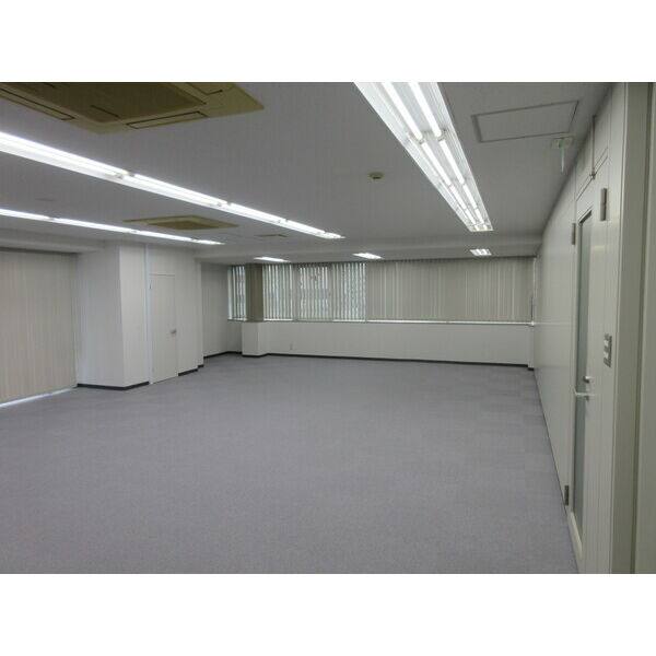 名古屋有楽ビル 写真1