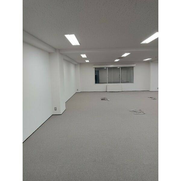 名興中駒ビル 写真10