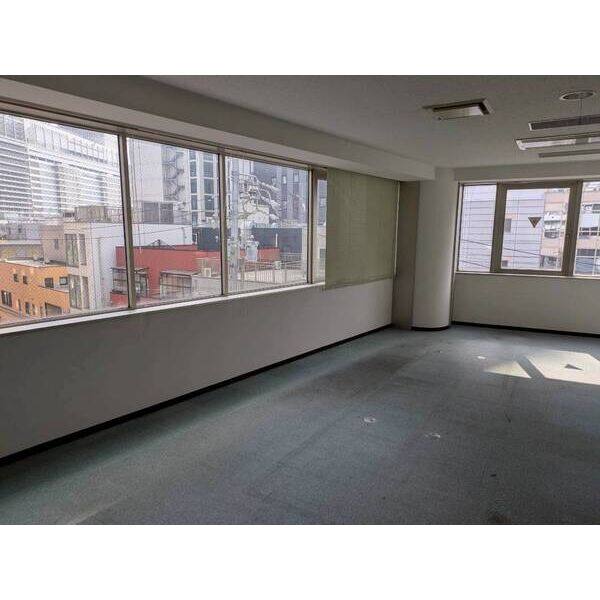 野村新名古屋ビル 写真4
