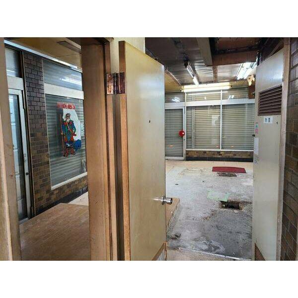 中駒古出来ハイツ 101(店舗)号室 写真2