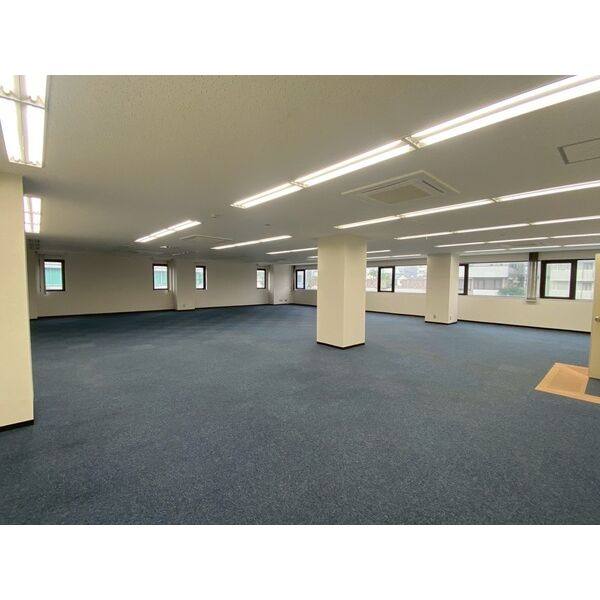 津TMTビル 写真1