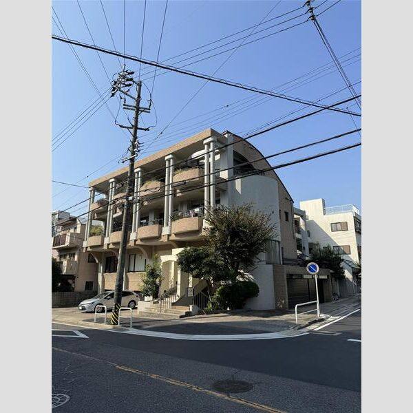 山口ビル 1F号室