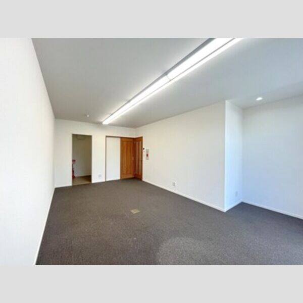 Bureau　Yokoyama(V) A 写真2
