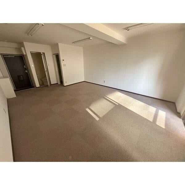 ISE名古屋ビル 写真1