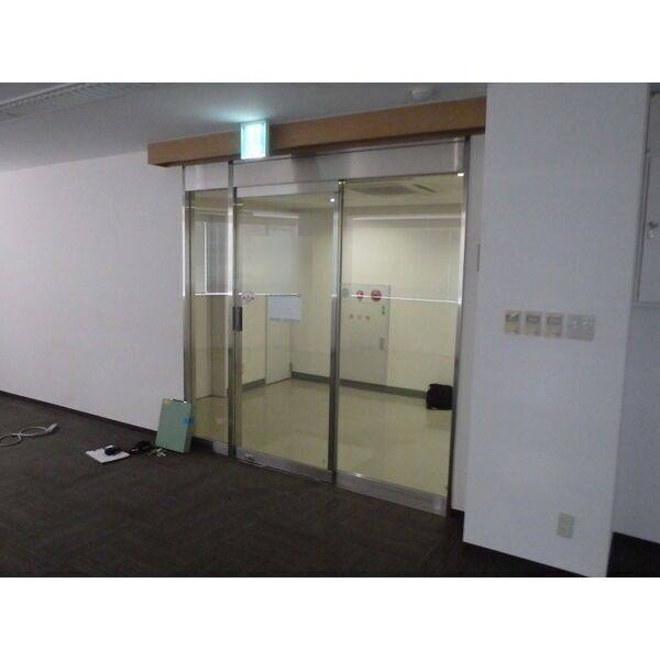 いちご名駅ビル 号室 写真1