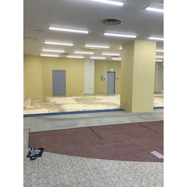 梅田ビル 写真2