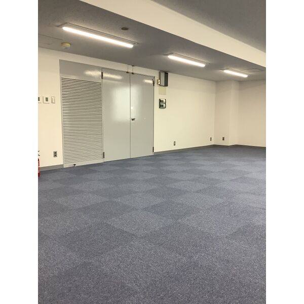 梅田ビル 写真1