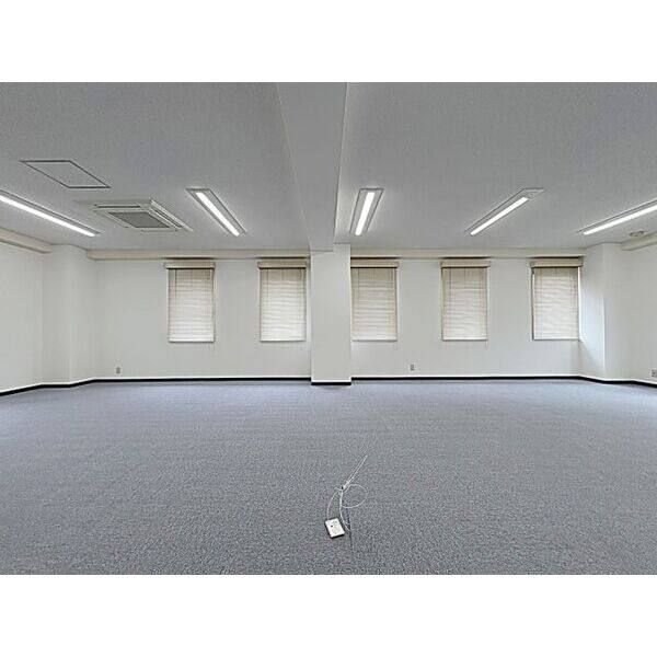 新東名ビル 写真5