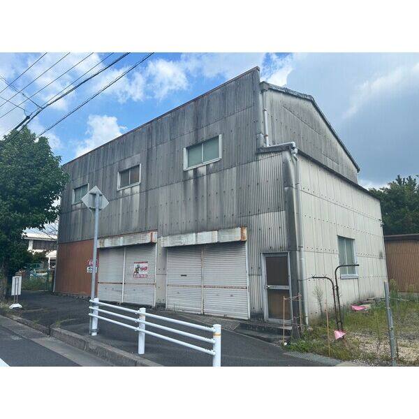 みよし町上貸倉庫 2階号室