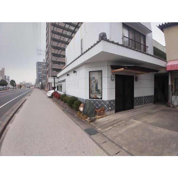 新安城菱田様貸店舗 1号室