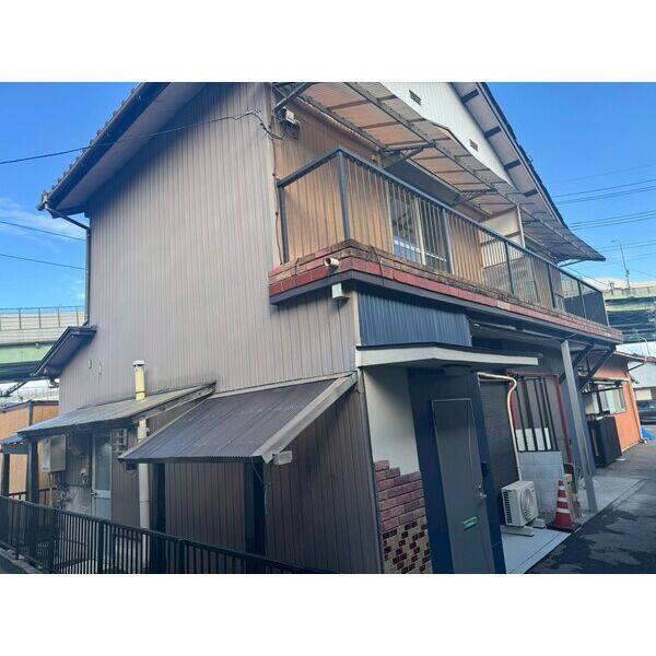 河合借家 倉庫付き事務所号室 外観