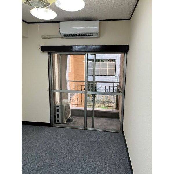 メゾン金山 写真1