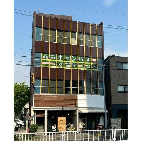 板倉ビル 2F号室