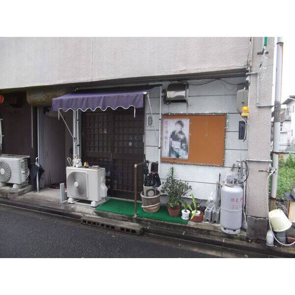 小牧原原ビル 南号室 写真1